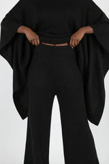 Knitted Poncho Outfit EVA