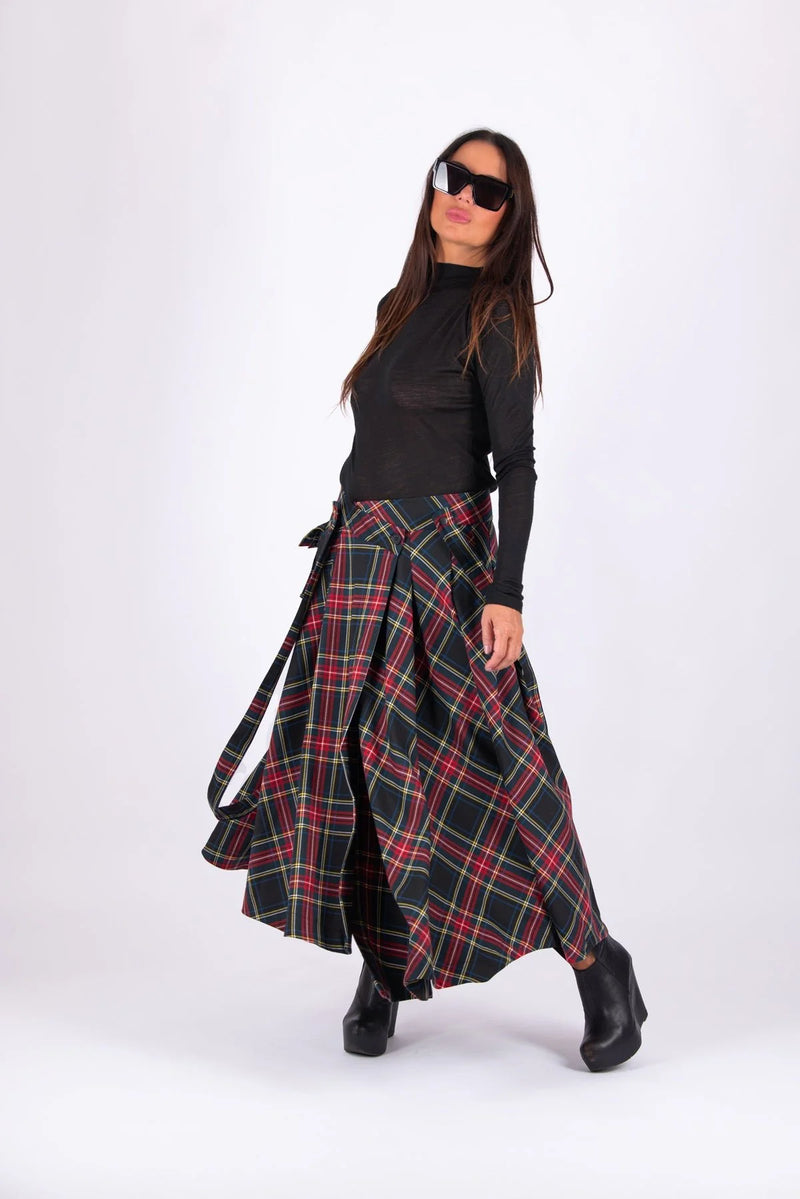 Zefira Long Plaid Skirt