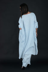 Back view of ANN Linen Maxi Tunic - Loose and flowy design with short sleeves.