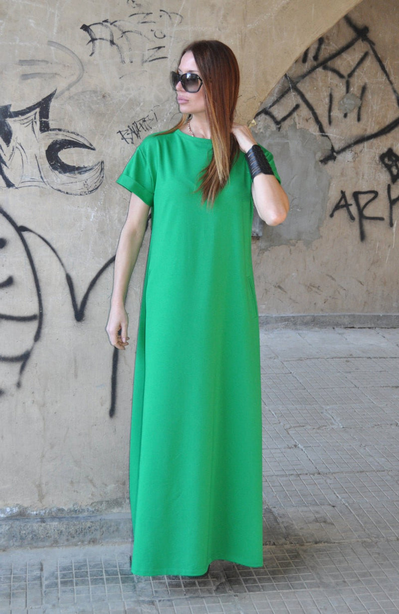 DFold Clothing AMIRA Long Summer Dress With Back Stripe in Green color, front view.