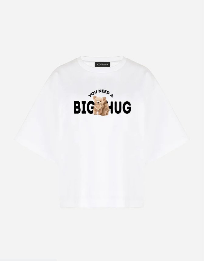 Need a Hug Cotton T-shirt - EUG FASHION