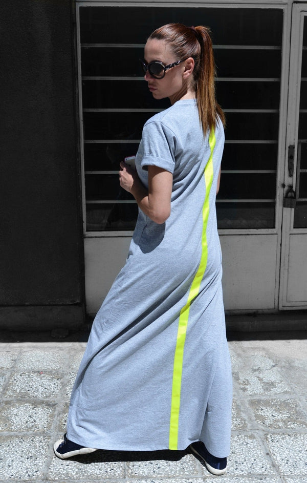 DFold Clothing AMIRA Long Summer Dress With Back Stripe in Light Gray, side view with side pockets.